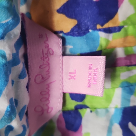 Lilly pulitzer xl blouse - Picture 3 of 3